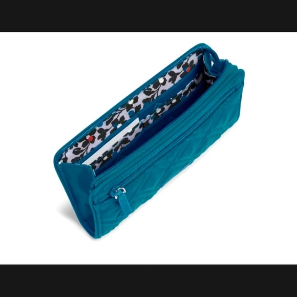 🎉HP🎉New! Vera Bradley Bahama Bay RFID Front Dual Zip Wristlet Wallet💙🌊🦋 - Picture 7 of 13